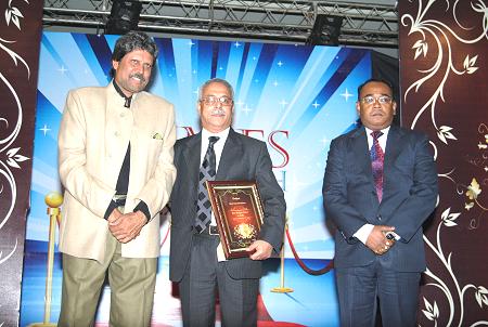 Best Budget Hotel of Delhi Award ceremony