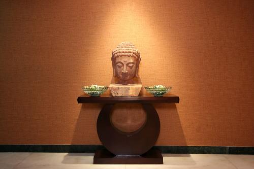 Grand President, Delhi's budget business class hotel